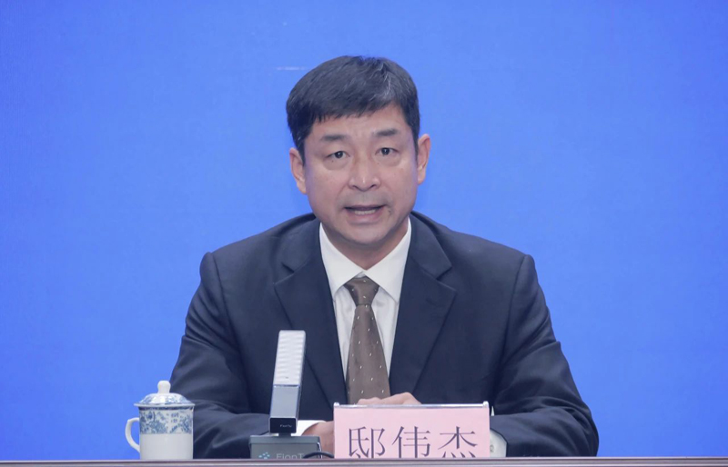 海南省生态环境厅党组成员、副厅长、新闻发言人邸伟杰